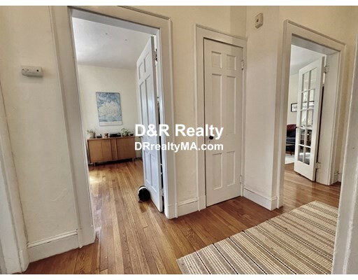 73 Martin St, Porter Square