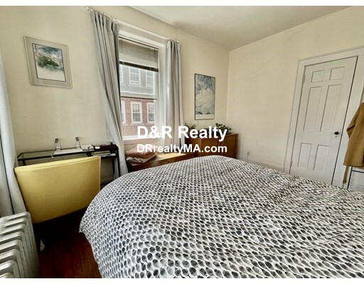 73 Martin St, Porter Square