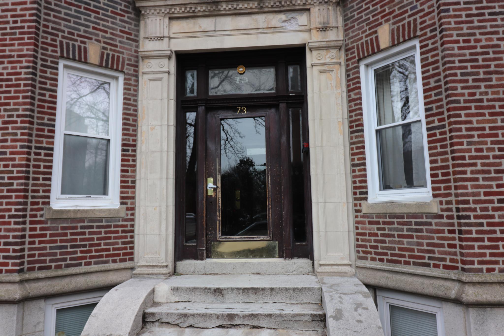 73 Thatcher St, Coolidge Corner