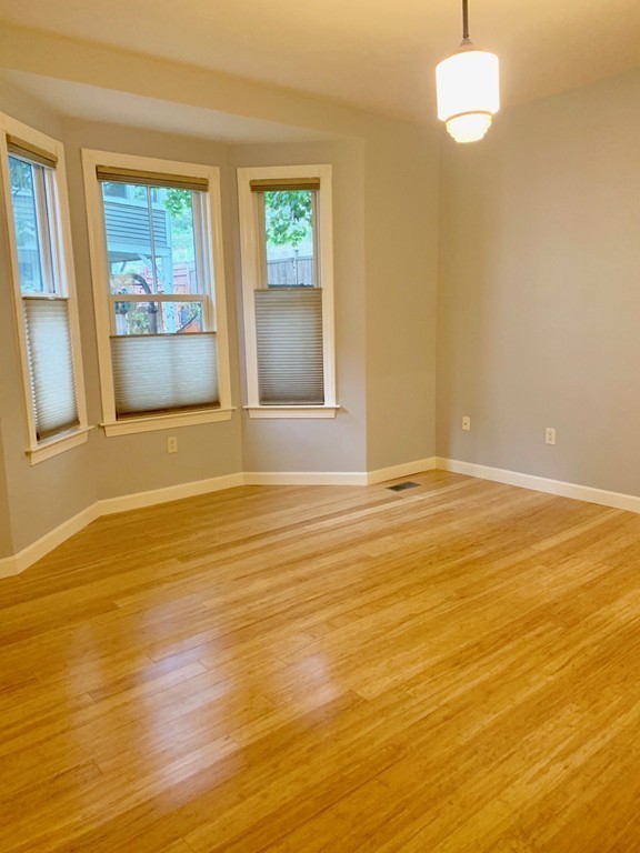 73 Columbus Ave, Union Square