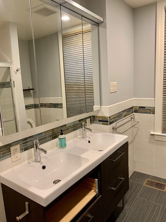 73 Columbus Ave, Union Square