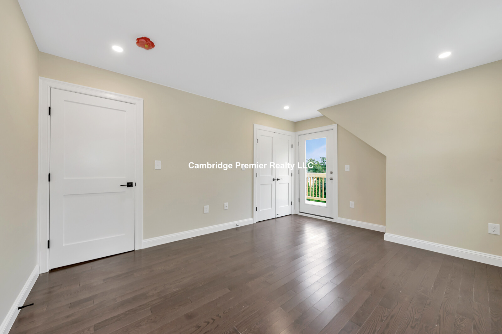 73 Lexington St, Waltham