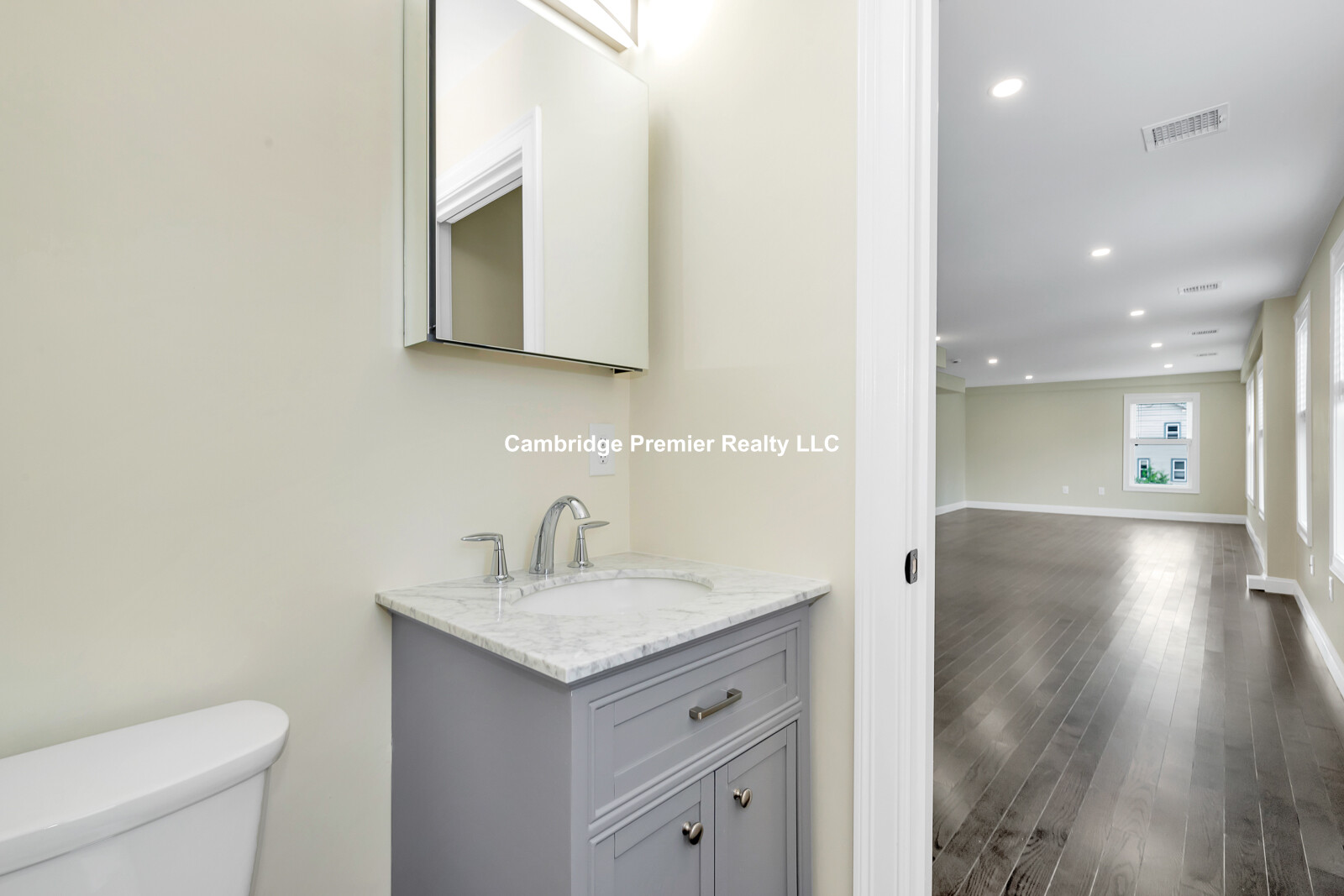 73 Lexington St, Waltham