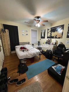 731 Parker St, Mission Hill