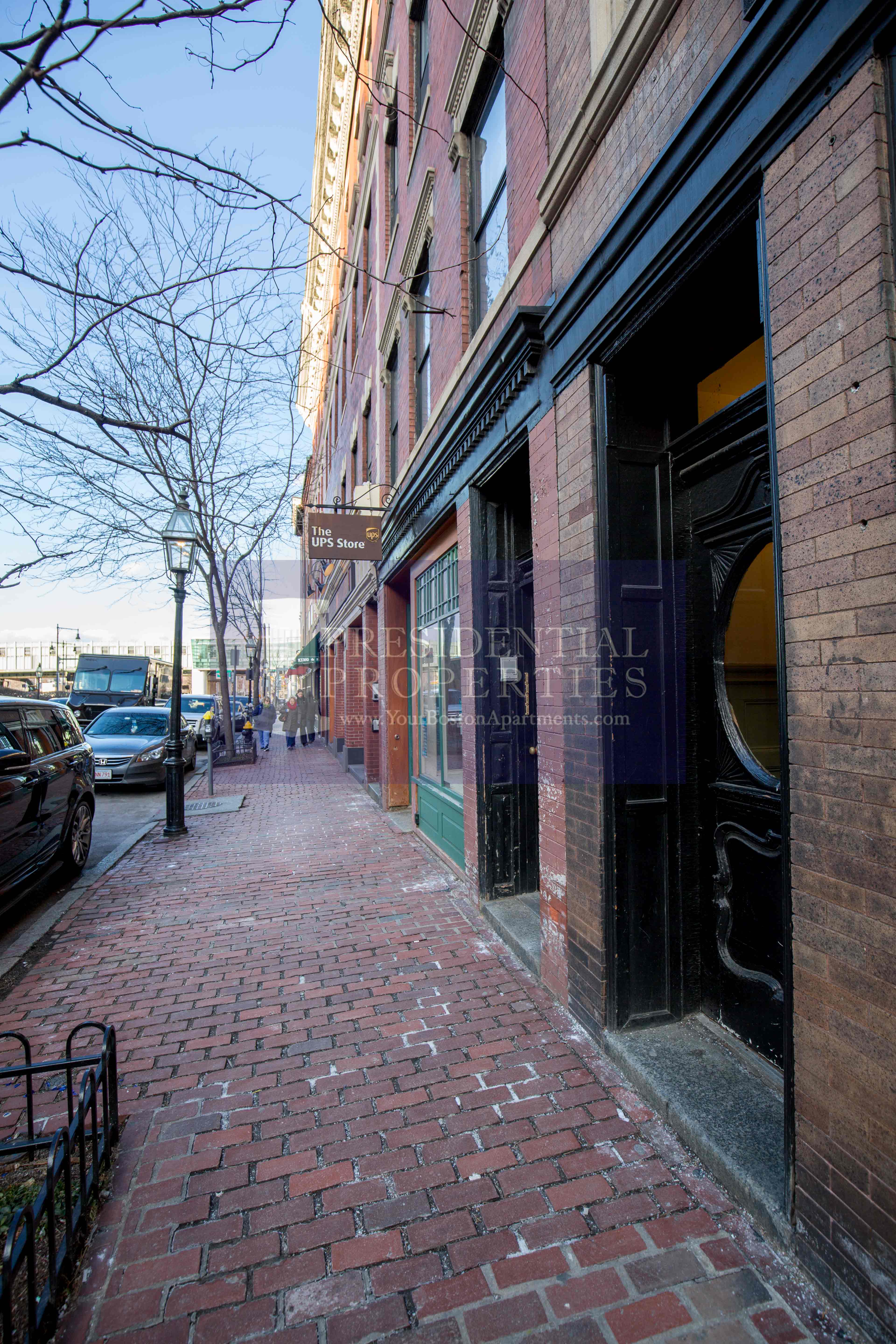 137 Charles St, Beacon Hill