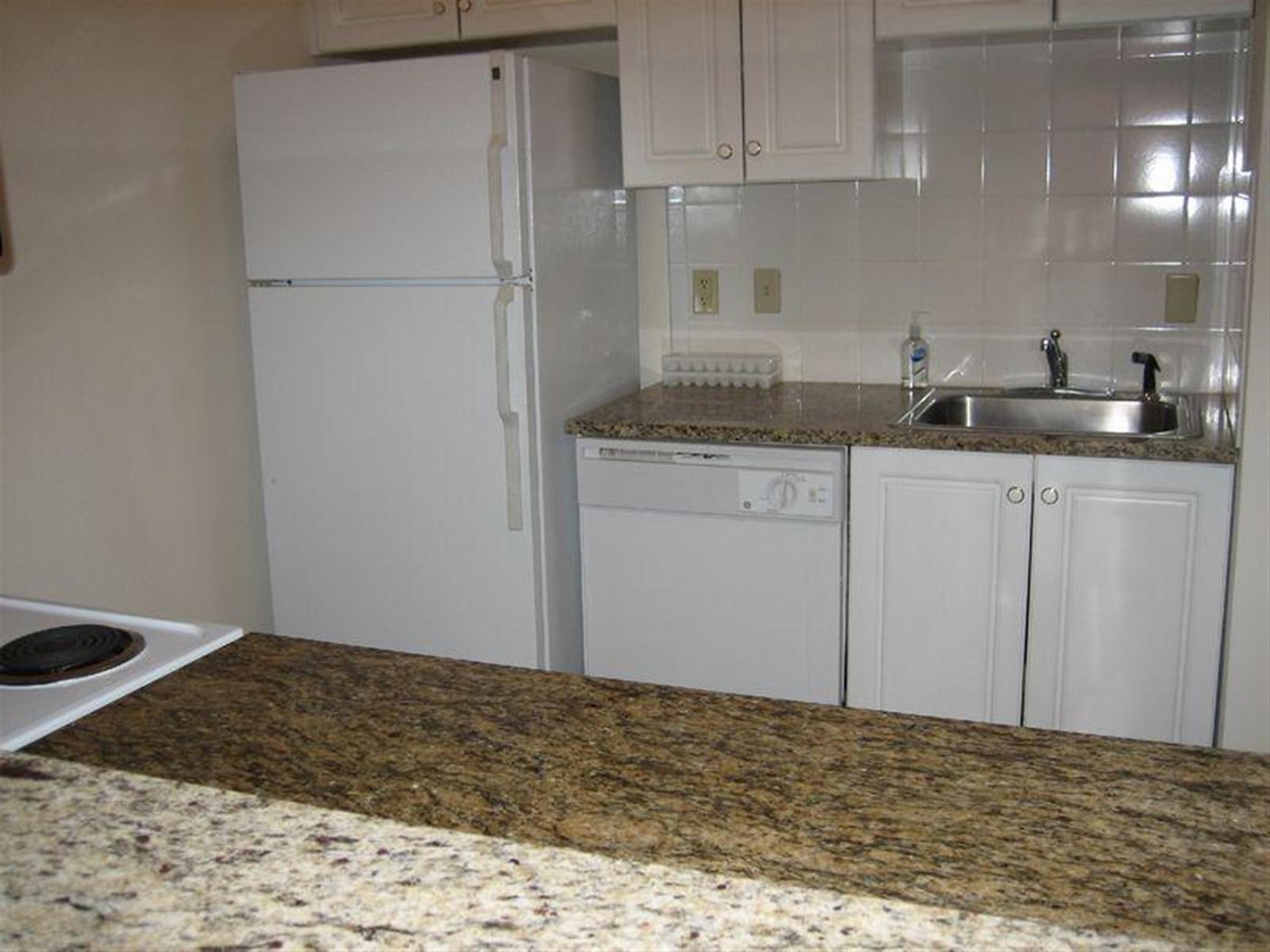 373 Highland Ave, Powder House Square