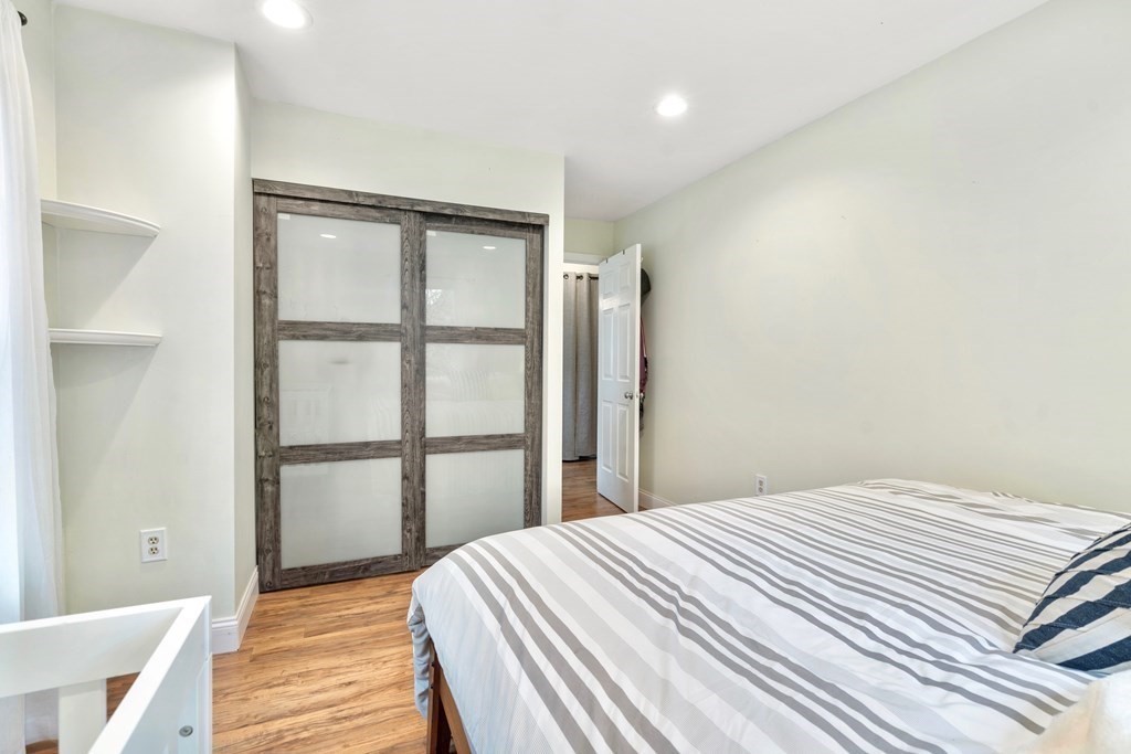 43 N Mead St, Charlestown