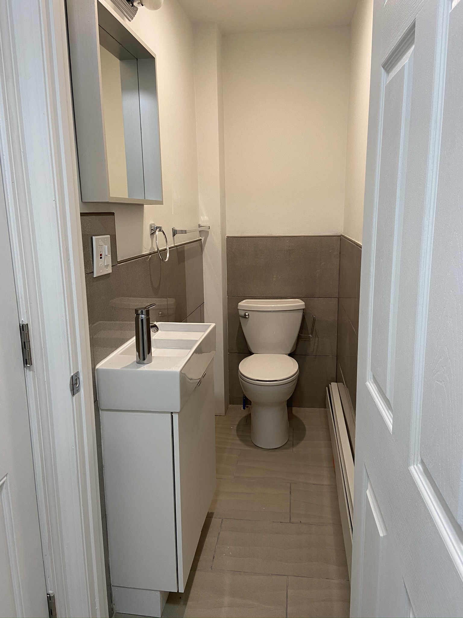 252 Windsor St, The Port