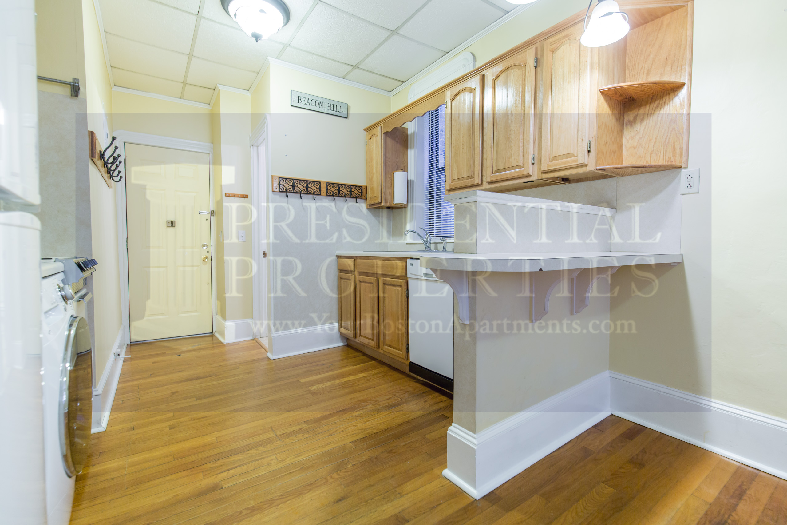 37 Joy St, Beacon Hill