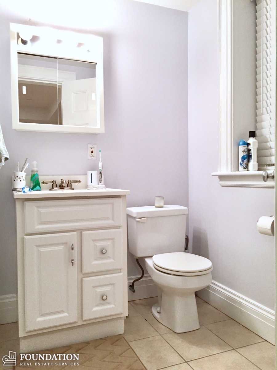 74 Monmouth St, Longwood