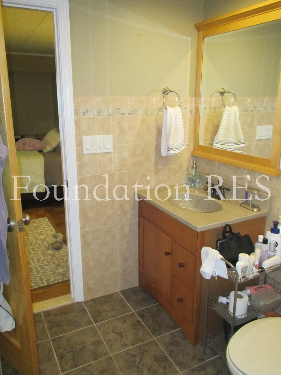 55 Broadlawn Park, Chestnut Hill