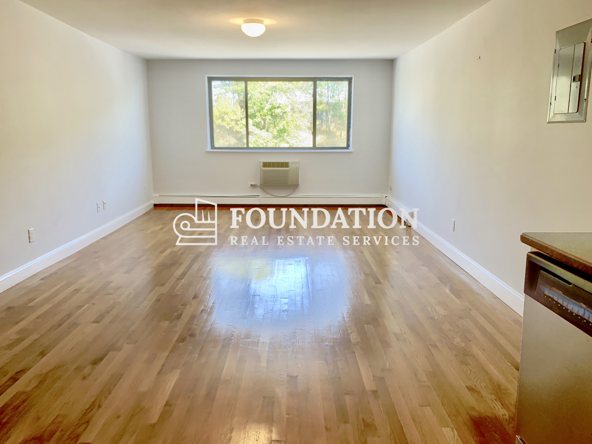 44 Lafayette Ave, Chelsea