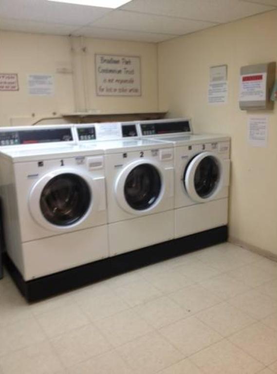 55 Broadlawn Park, Chestnut Hill