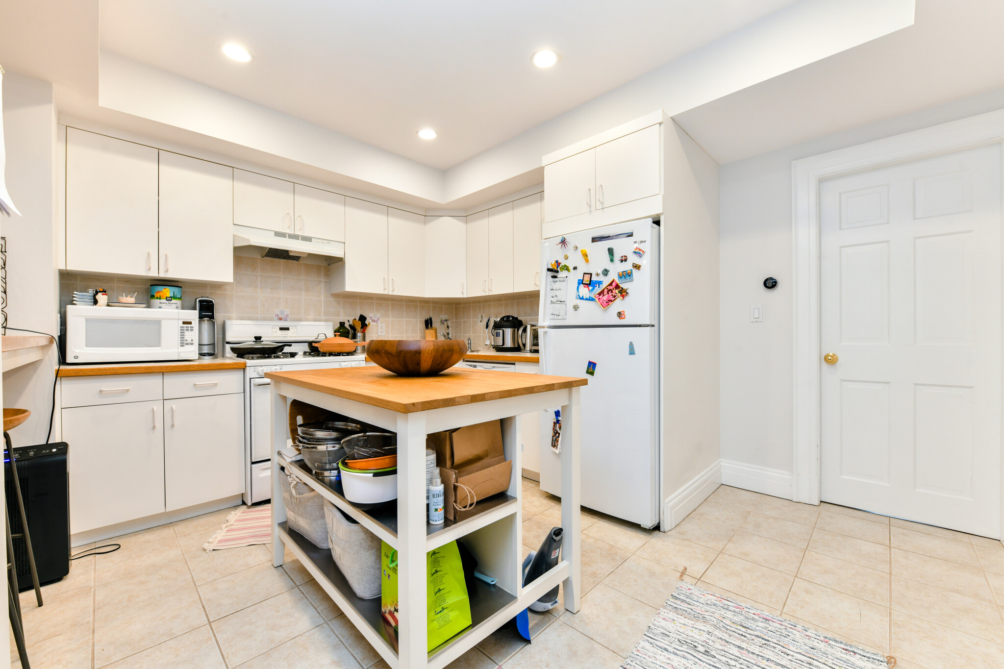 74 Monmouth St, Longwood