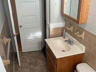 77 Empire St, Allston