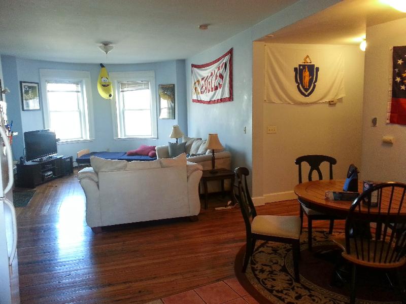 526 Harvard St, North Brookline