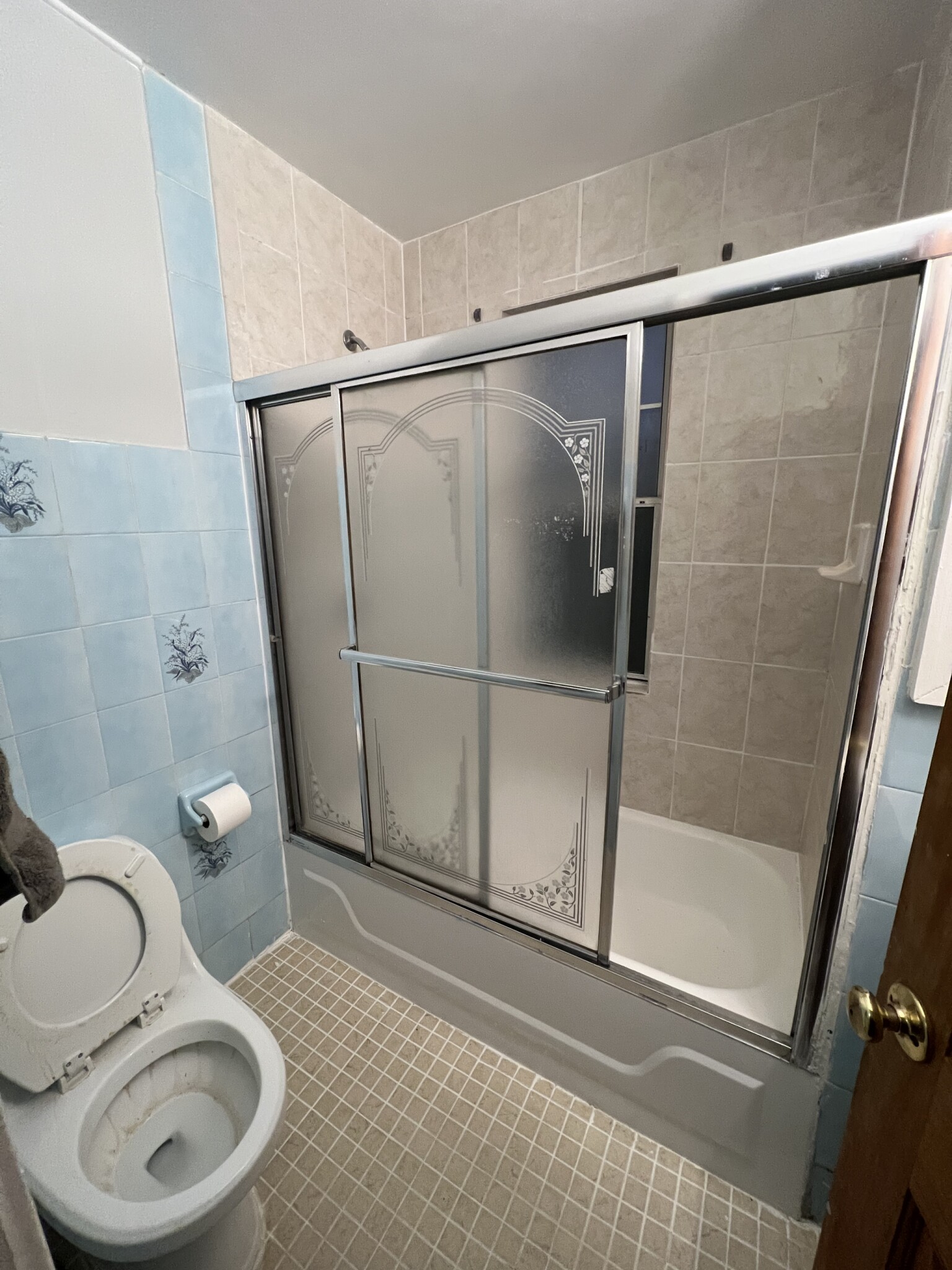 739 Parker St, Mission Hill