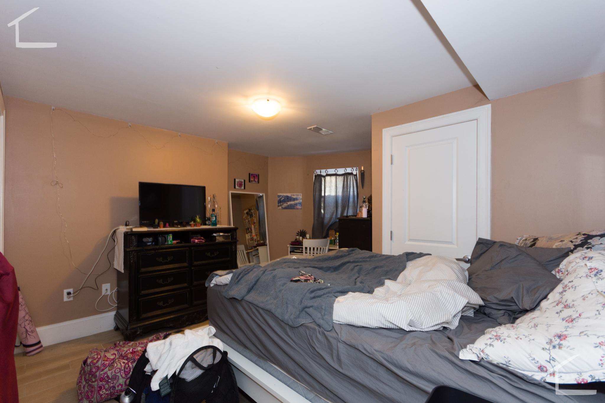 15 Saint Lukes Rd, Allston