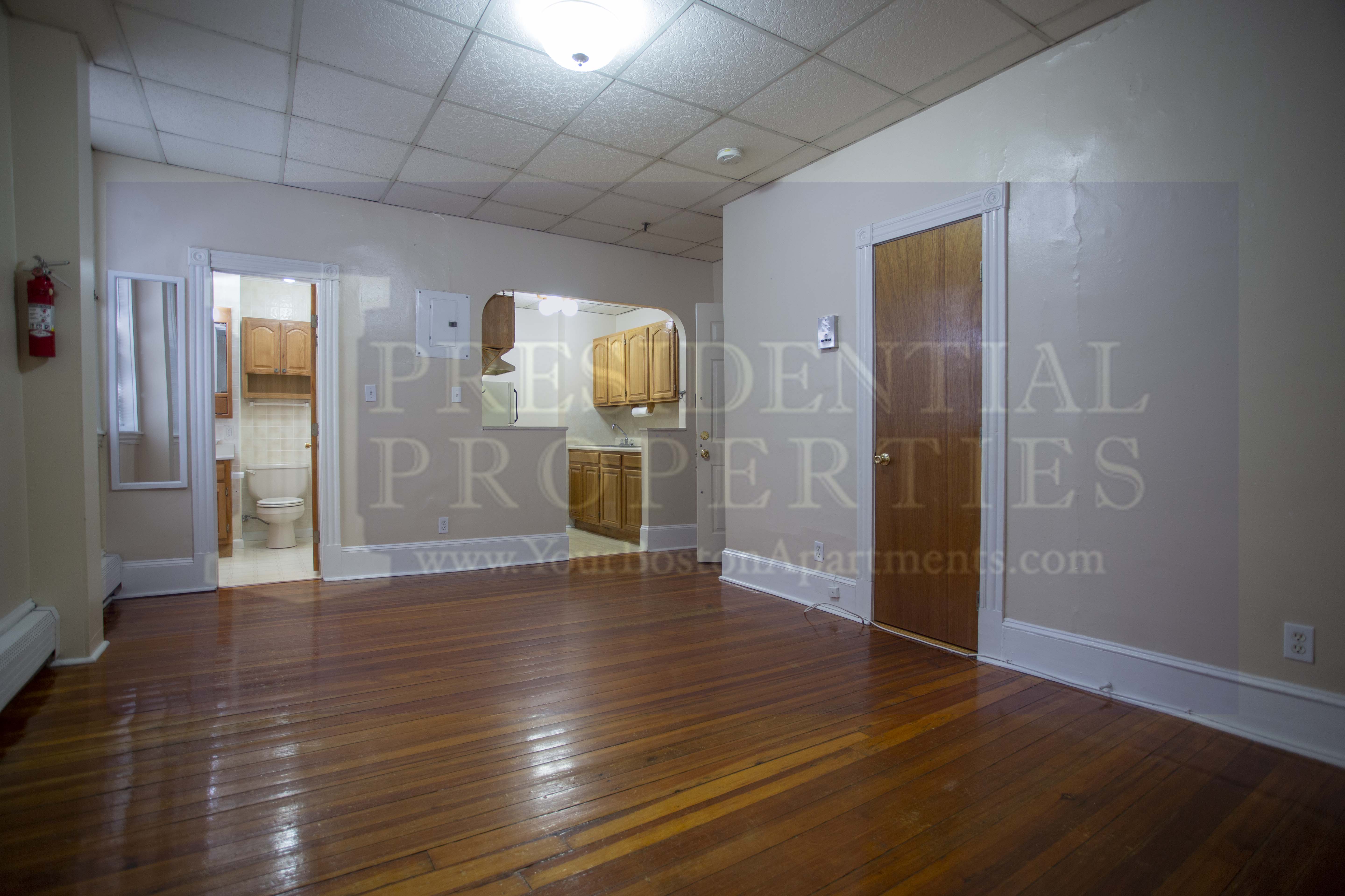 37 Joy St, Beacon Hill