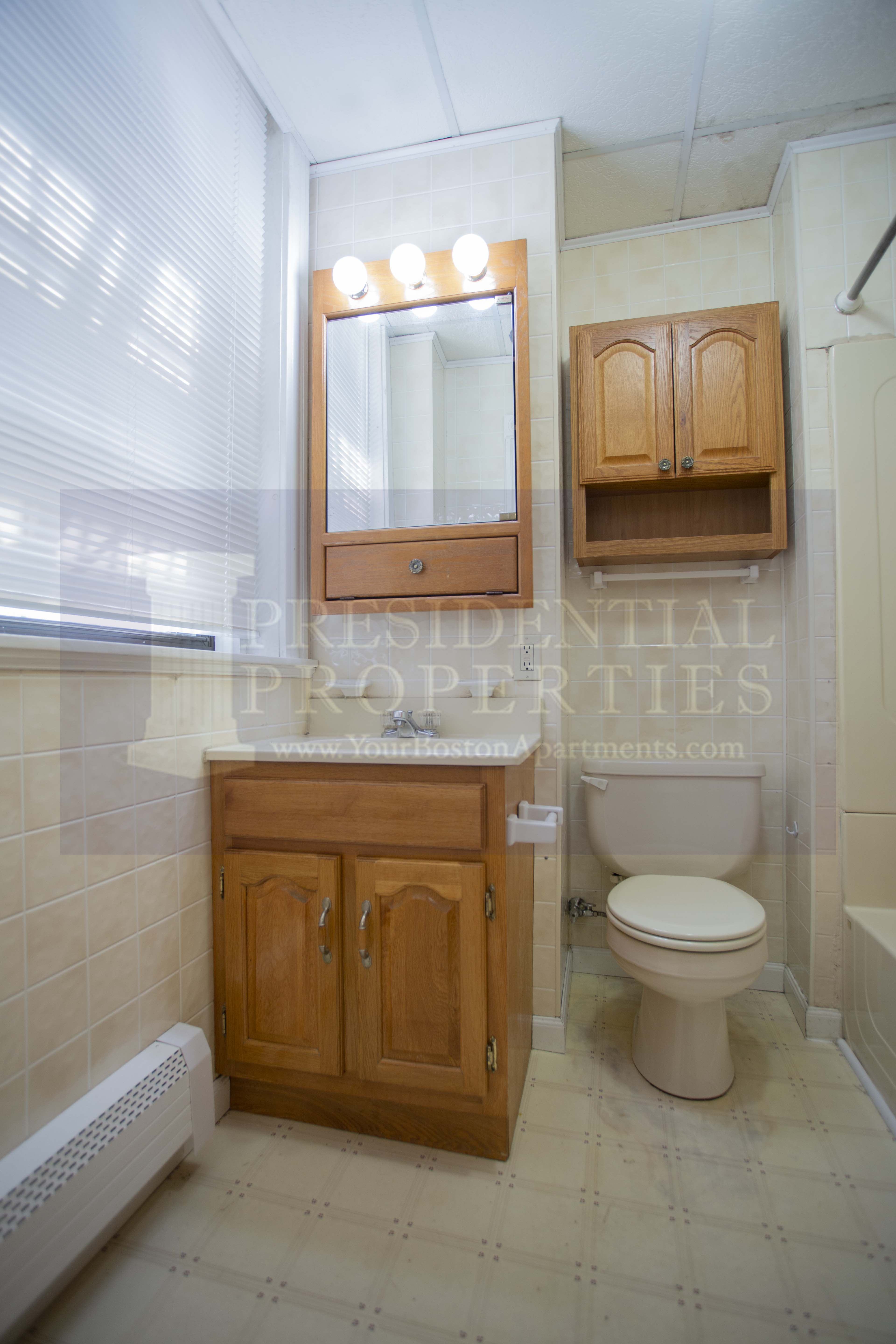 37 Joy St, Beacon Hill