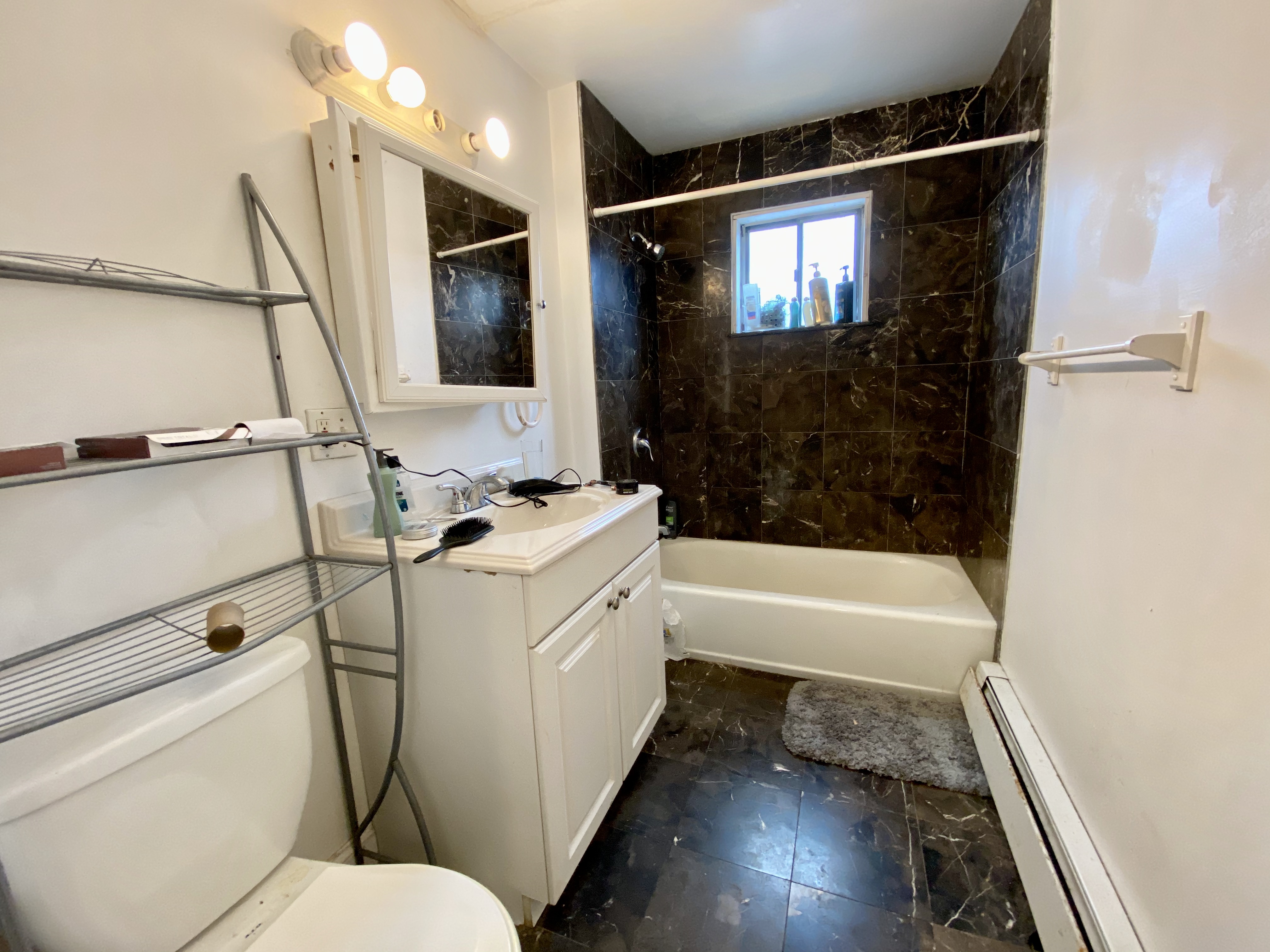 74 Ashford St, Allston