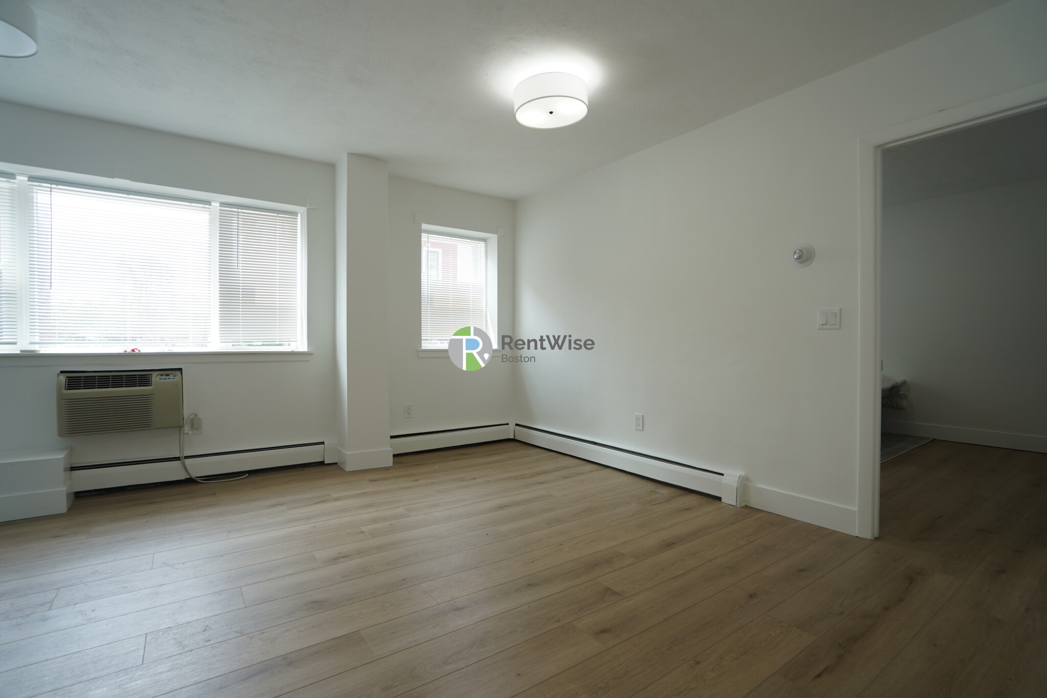 740 E 7th, South Boston