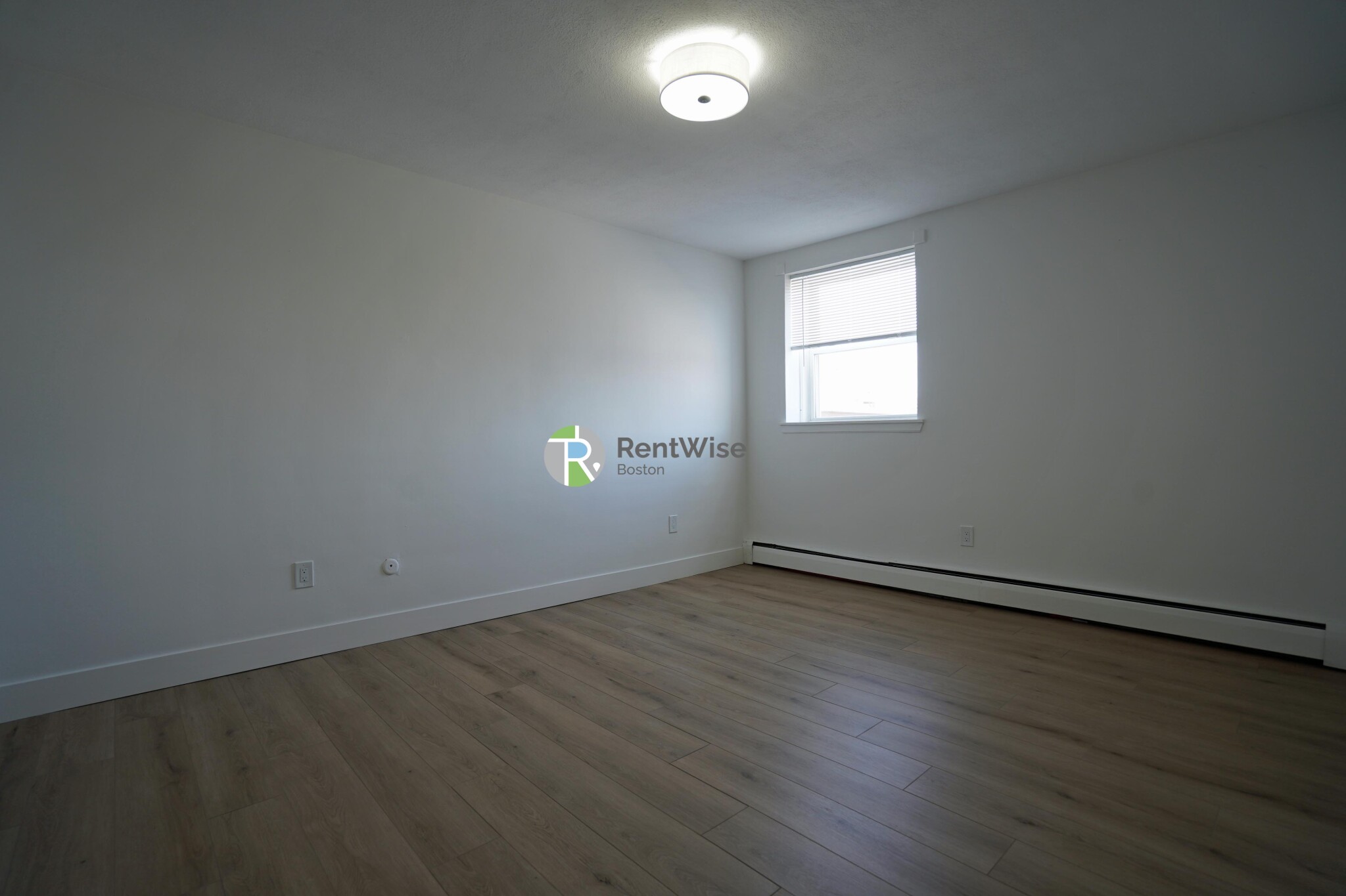 740 E 7th, South Boston