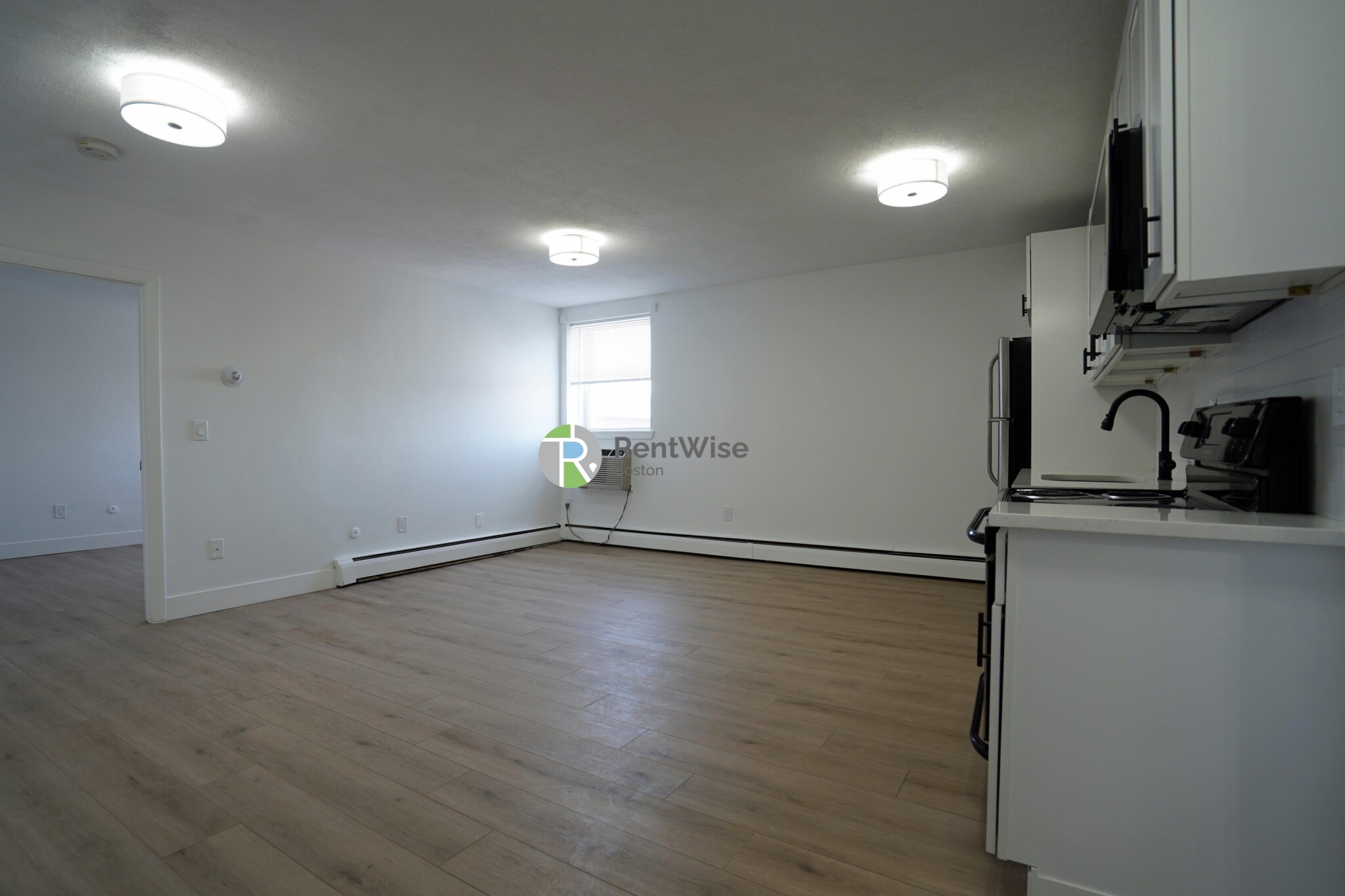 740 E 7th, South Boston