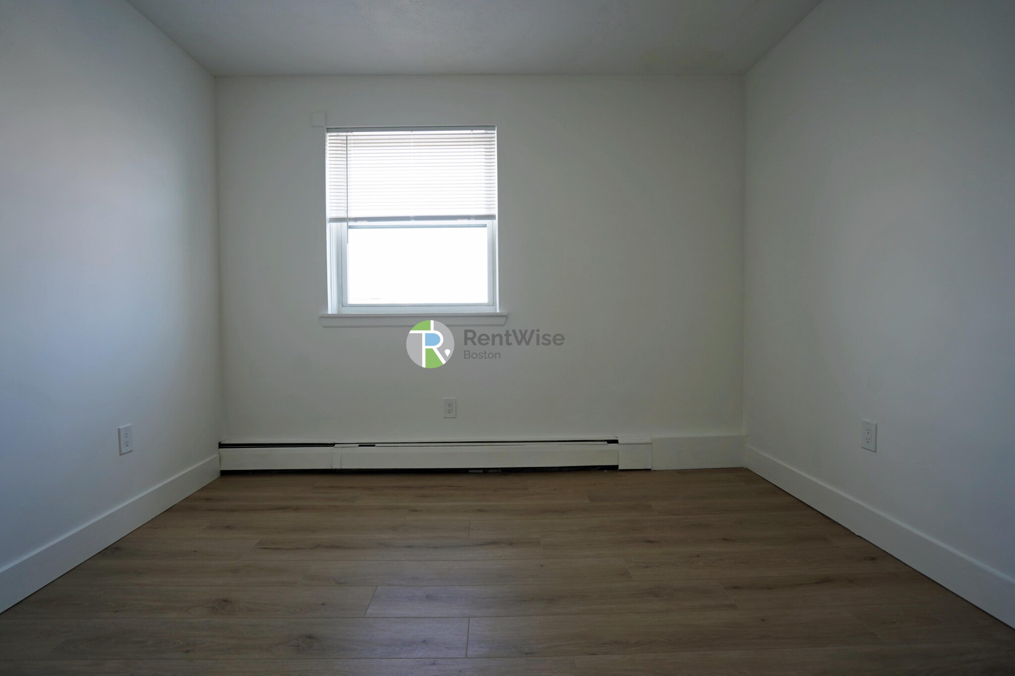 740 E 7th, South Boston