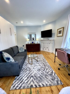 322 Western Ave, Riverside