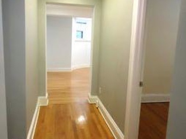 239 Commonwealth Ave, Back Bay