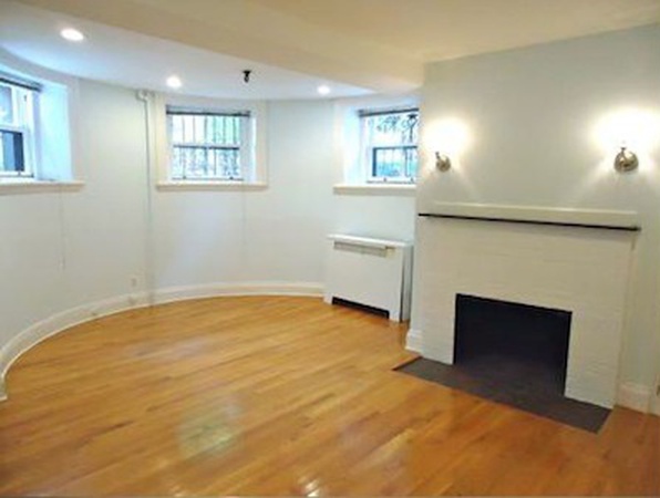 239 Commonwealth Ave, Back Bay