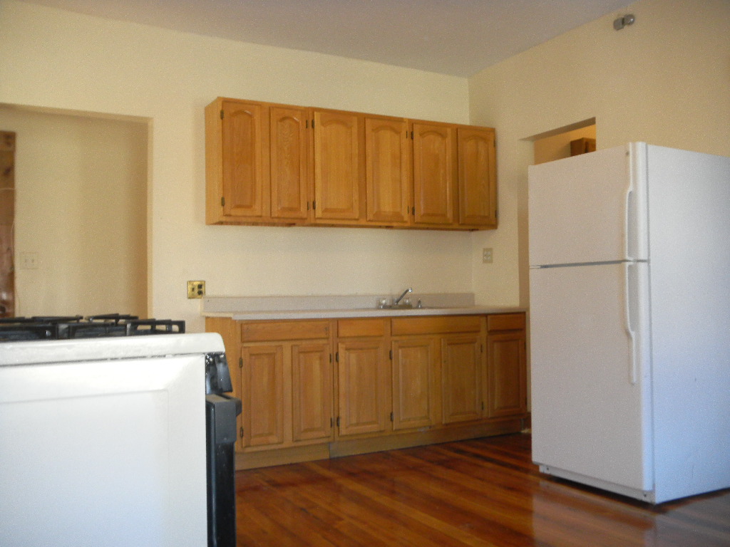 40 Mozart St, Jamaica Plain