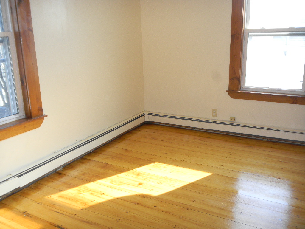 40 Mozart St, Jamaica Plain