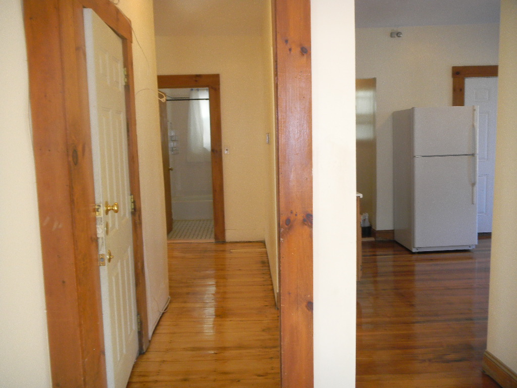 40 Mozart St, Jamaica Plain