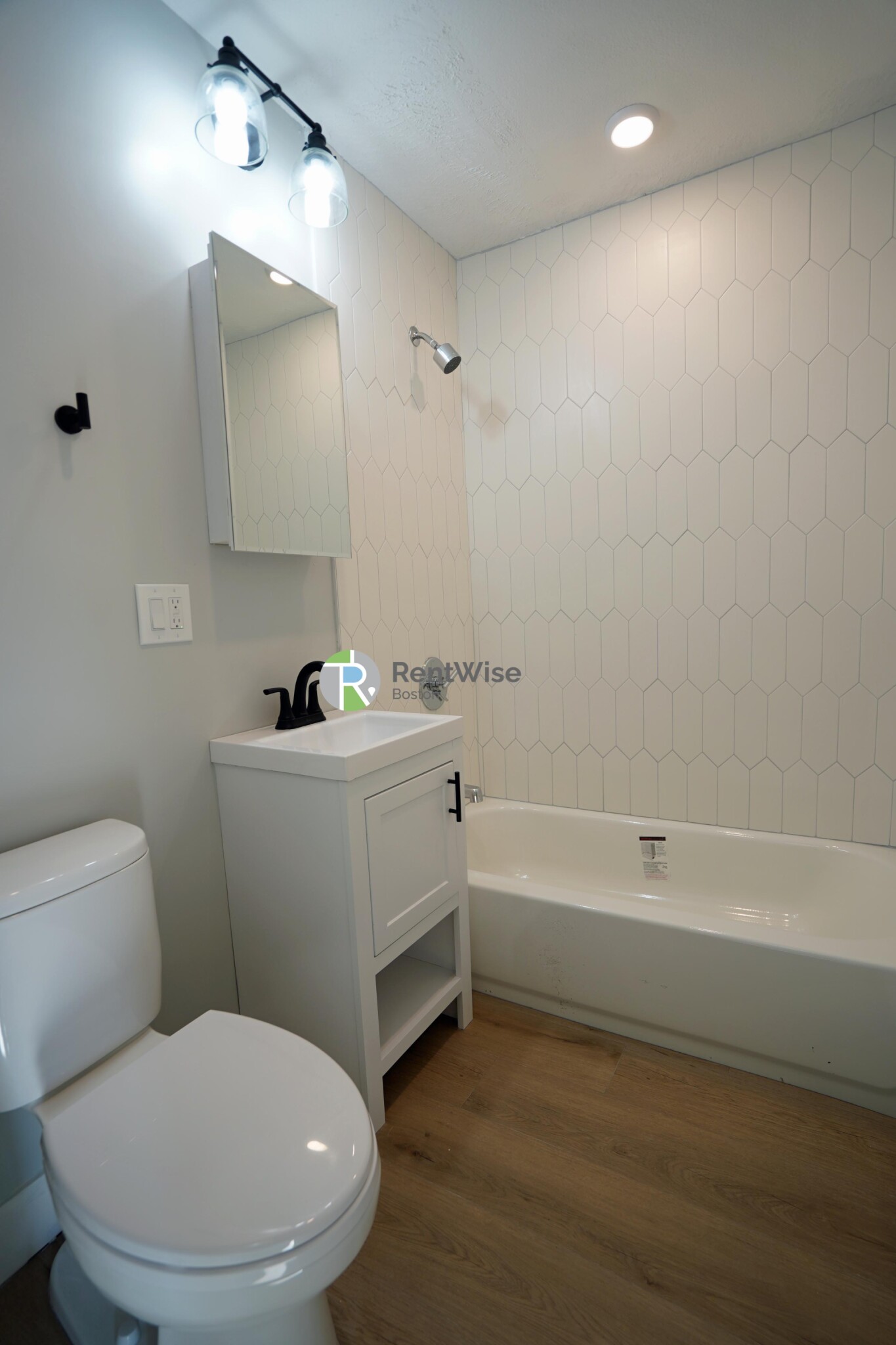 745 East 6th St, South Boston