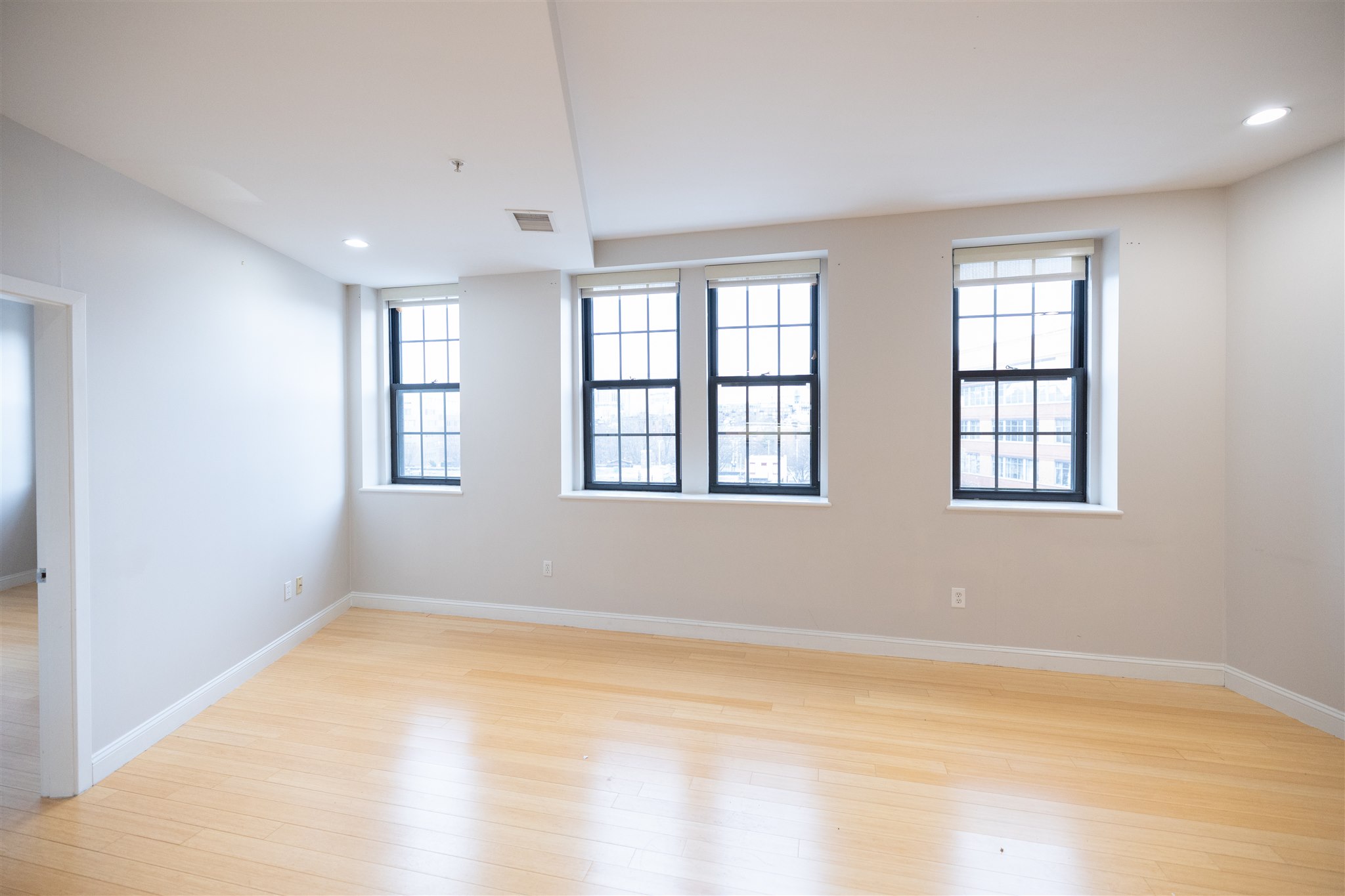 490 Harrison Ave, South End