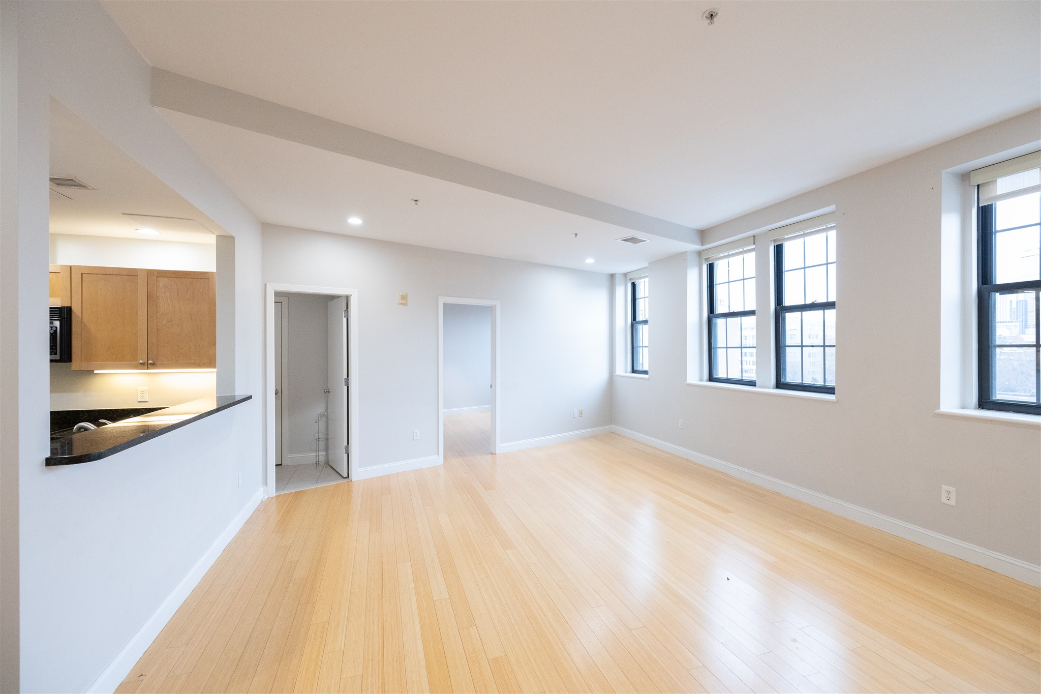 490 Harrison Ave, South End