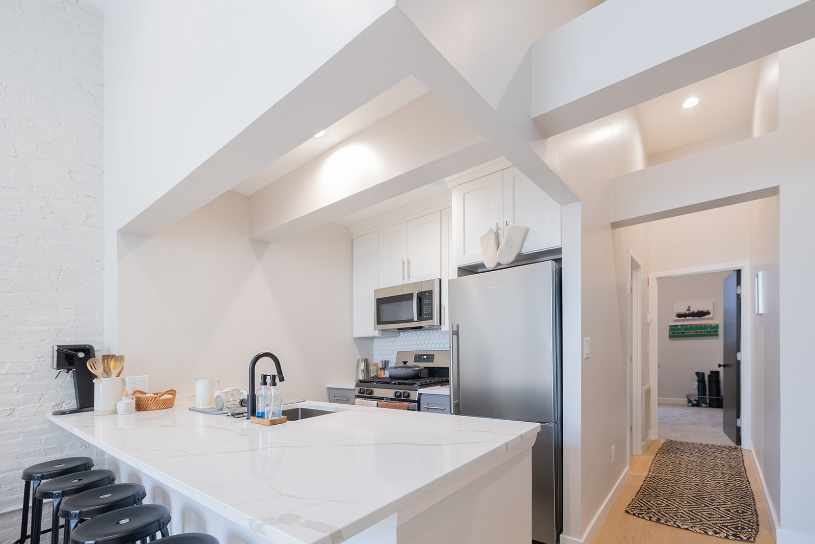 1661 Washington St, South End