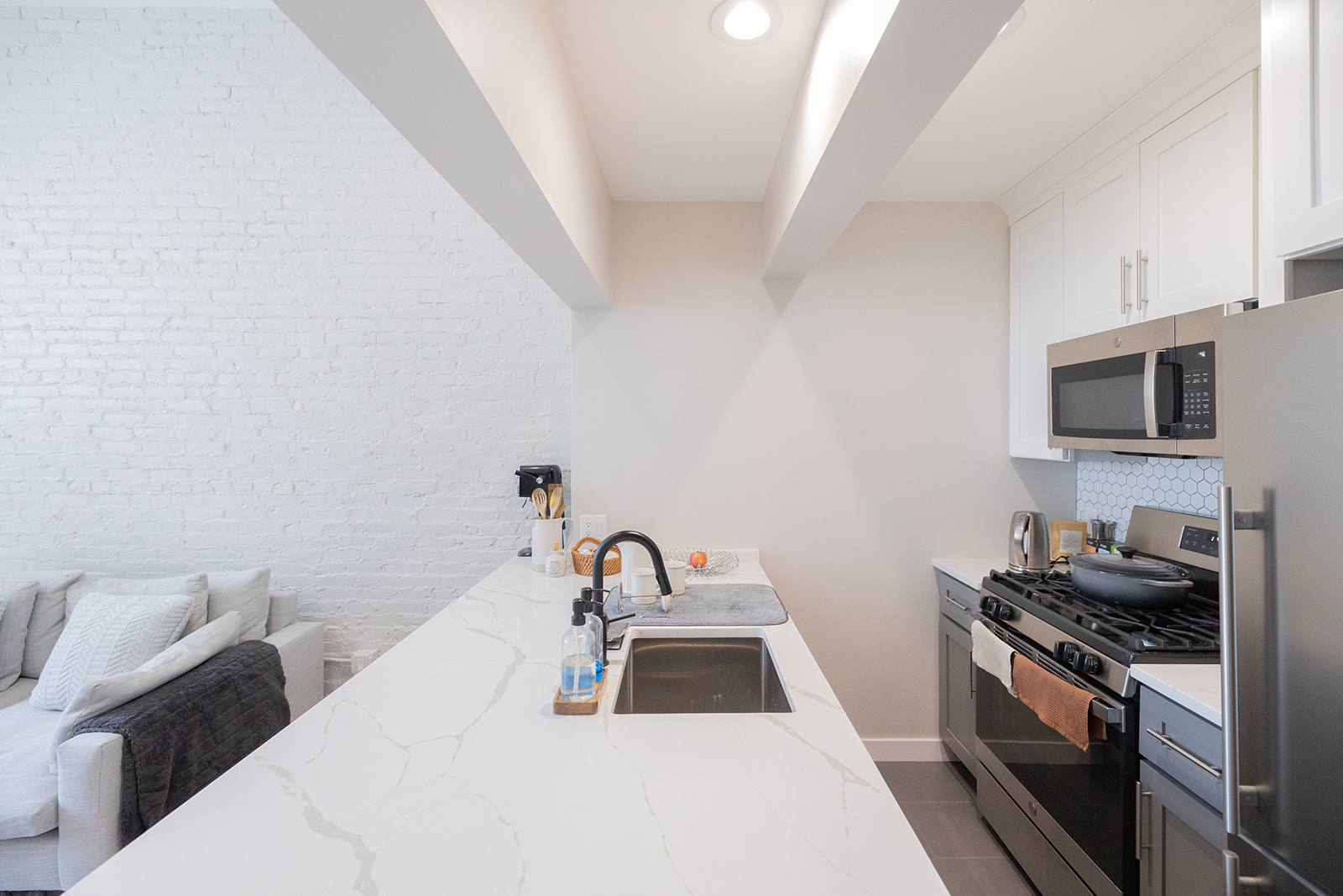 1661 Washington St, South End