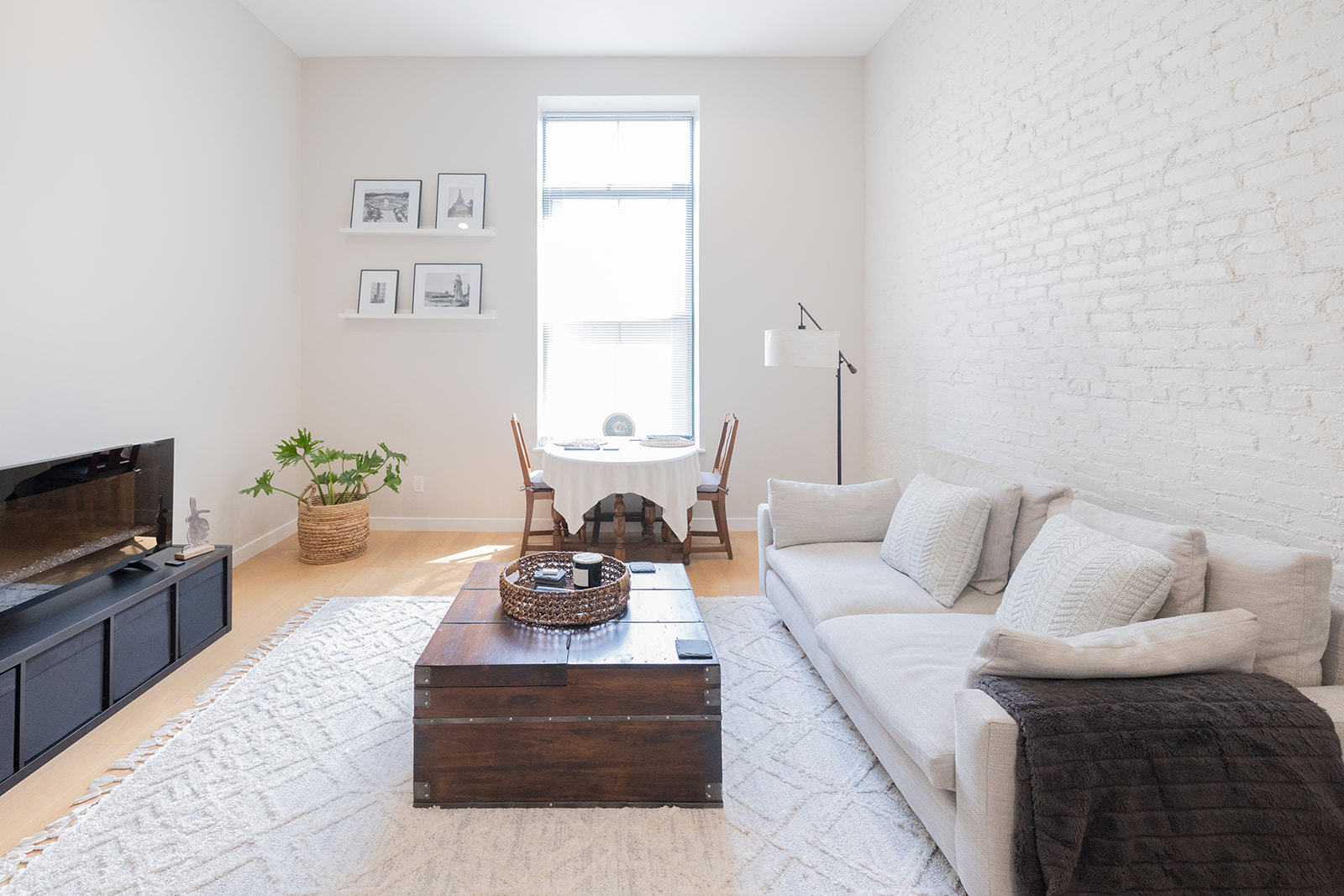 1661 Washington St, South End