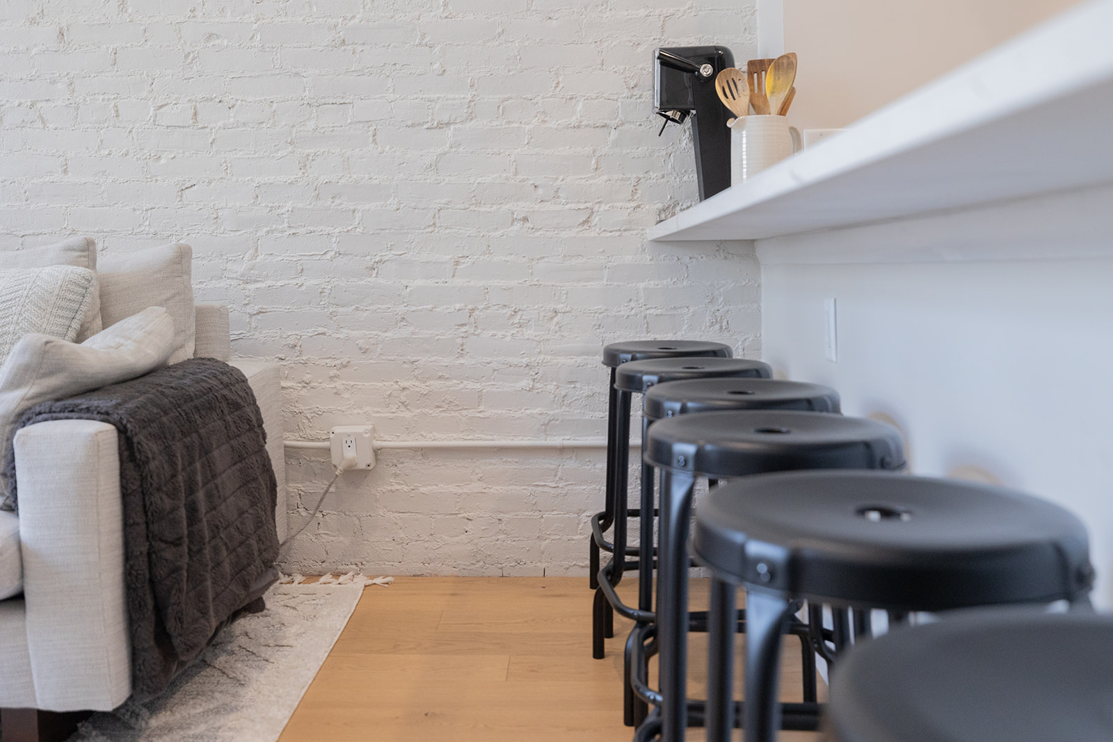 1661 Washington St, South End