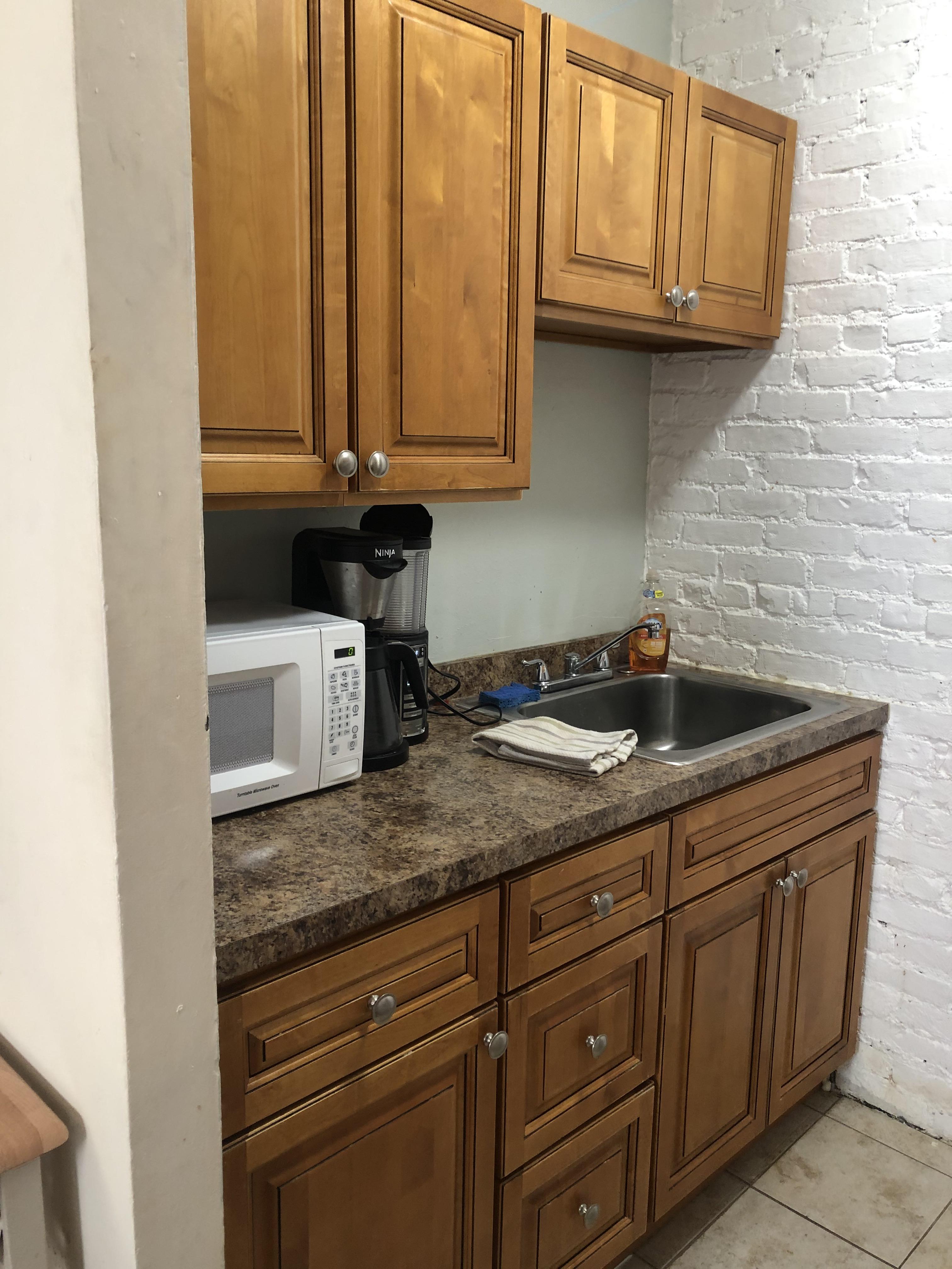 886 Huntington Ave, Mission Hill