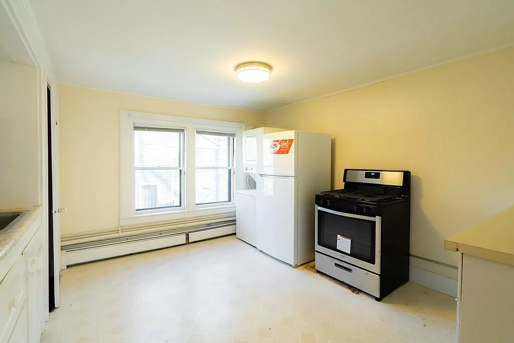 27 Cogswell Ave, Porter Square