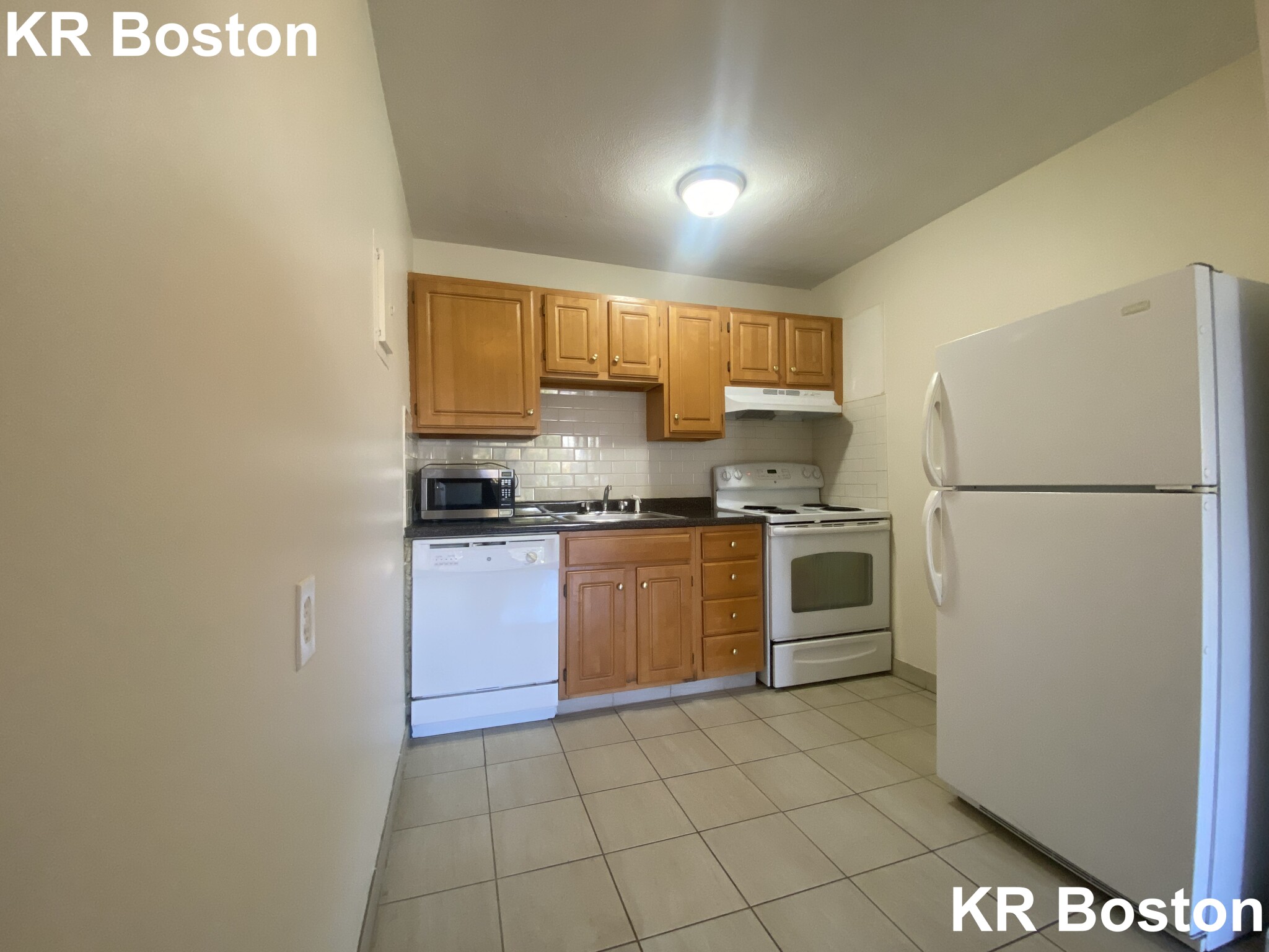 75 Gardner St, Allston