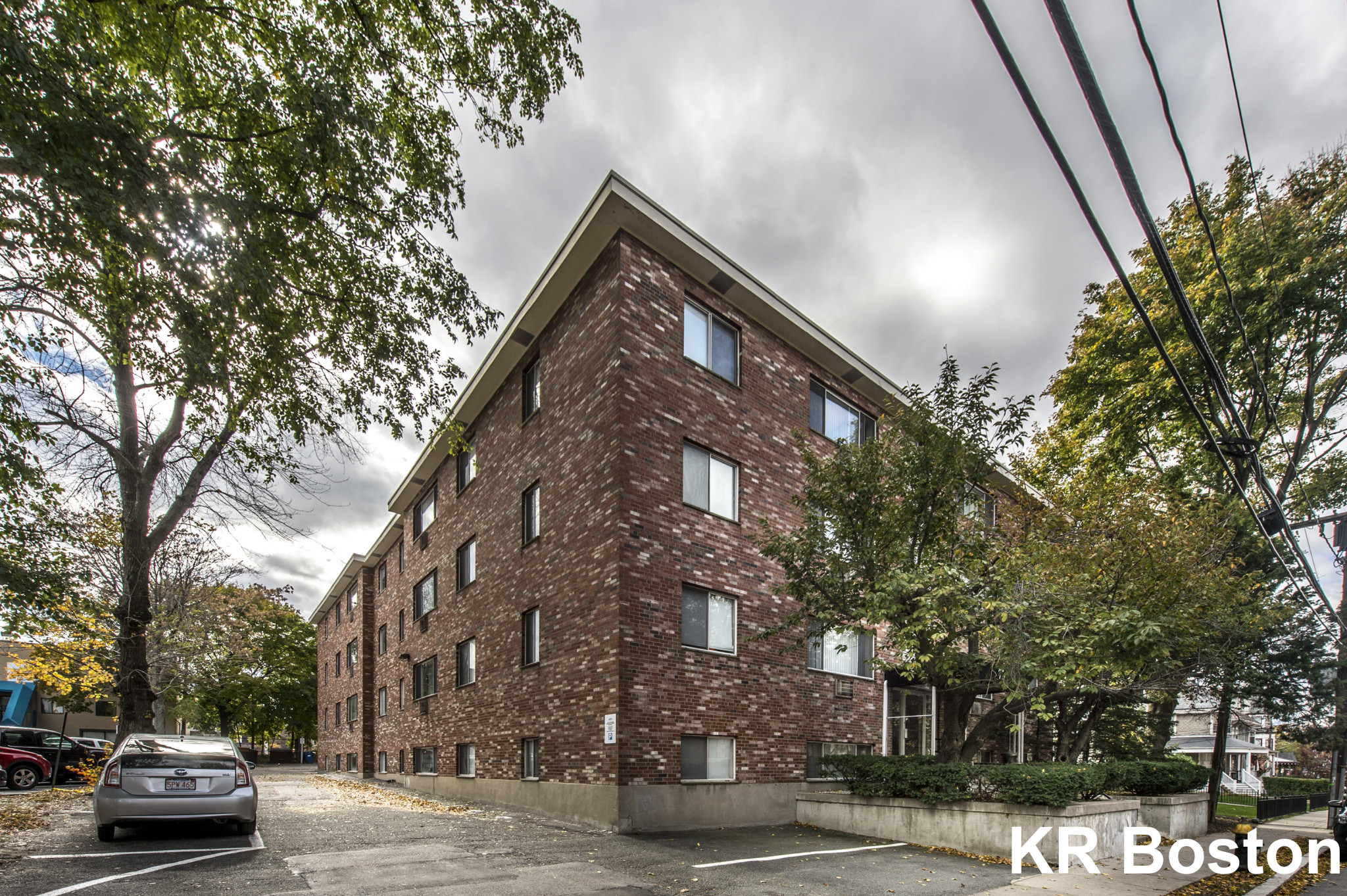 75 Gardner St, Allston