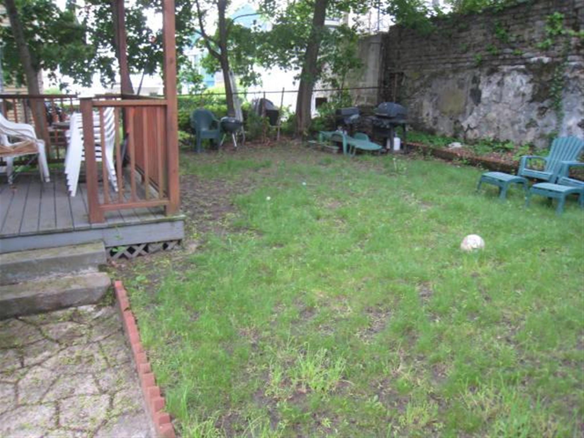 41 Whitman St, Davis Square