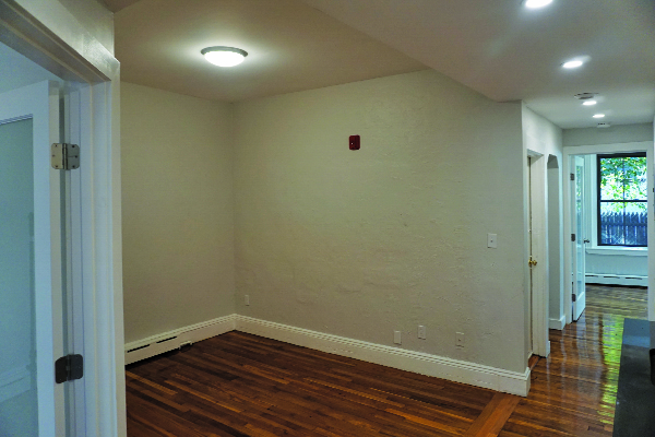 14 Lakeville Rd, Jamaica Plain