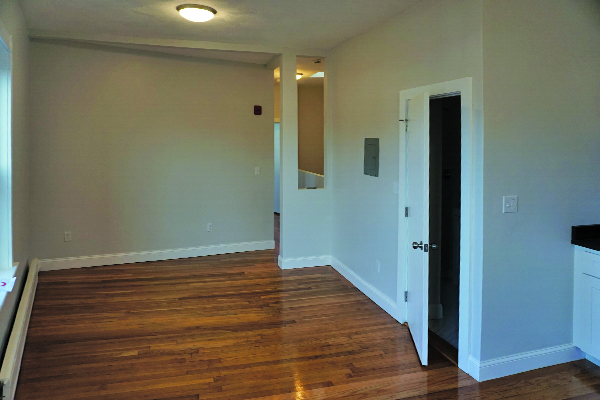 116 Willow St, Wellington-Harrington