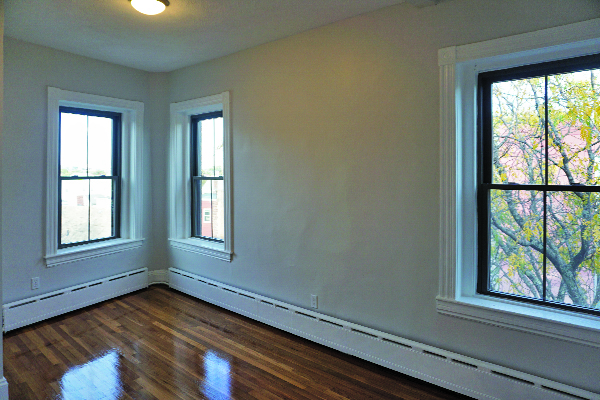 116 Willow St, Wellington-Harrington